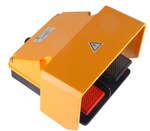 Ножна педаль 200 x 200 алюмінієва чорна з жовтою захисною кришкою (2NO/2NC) 15 A FS\602